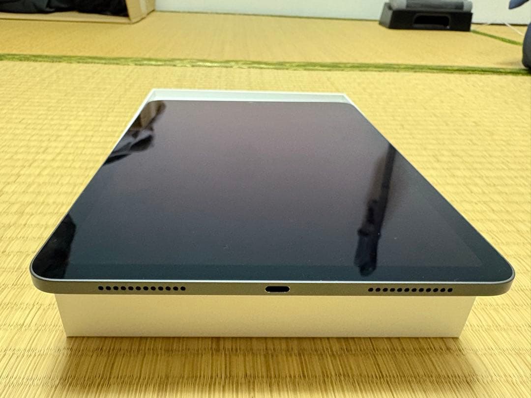極美品 iPad Air 第5世代 M1 256GB Wi-Fi スペースグレイ