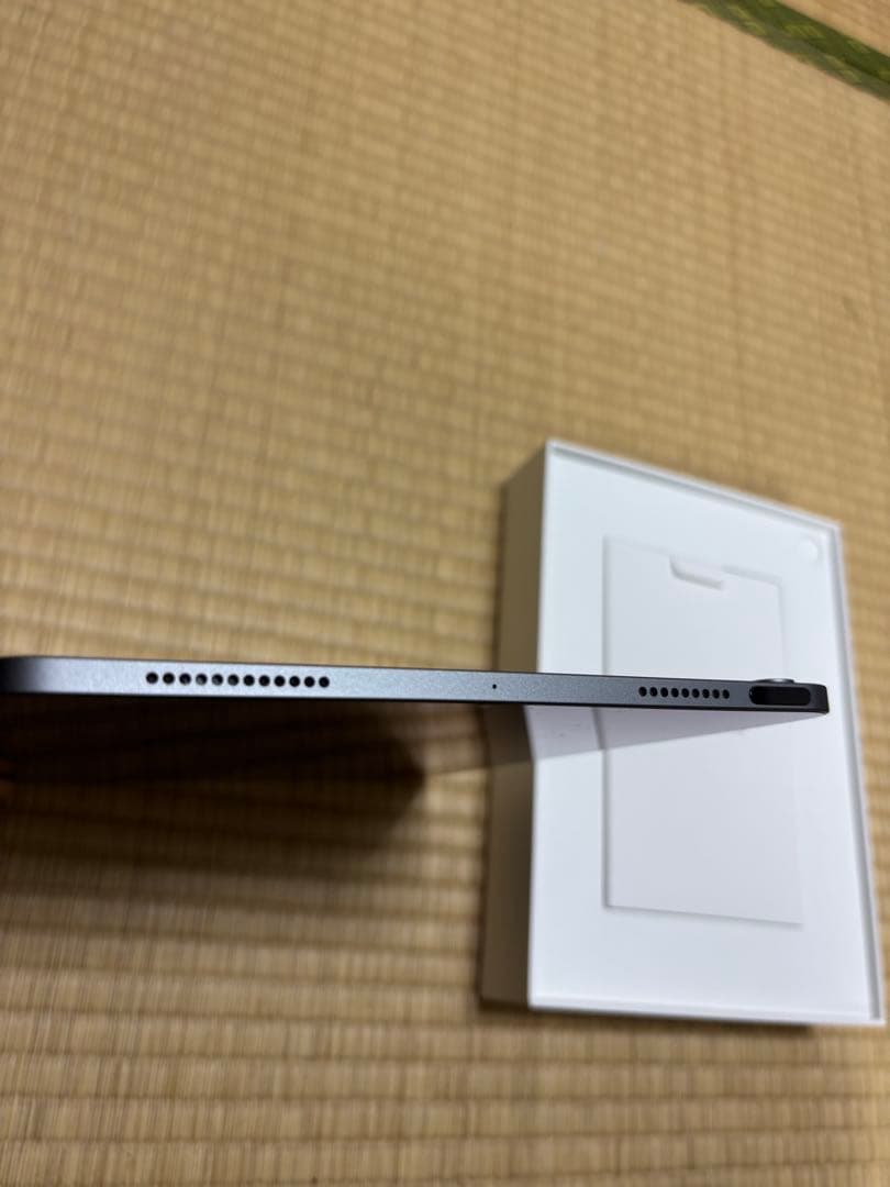 極美品 iPad Air 第5世代 M1 256GB Wi-Fi スペースグレイ