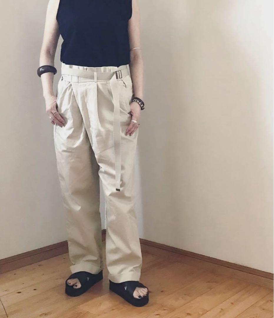 MAISON EUREKA ベージュ ワイドパンツ