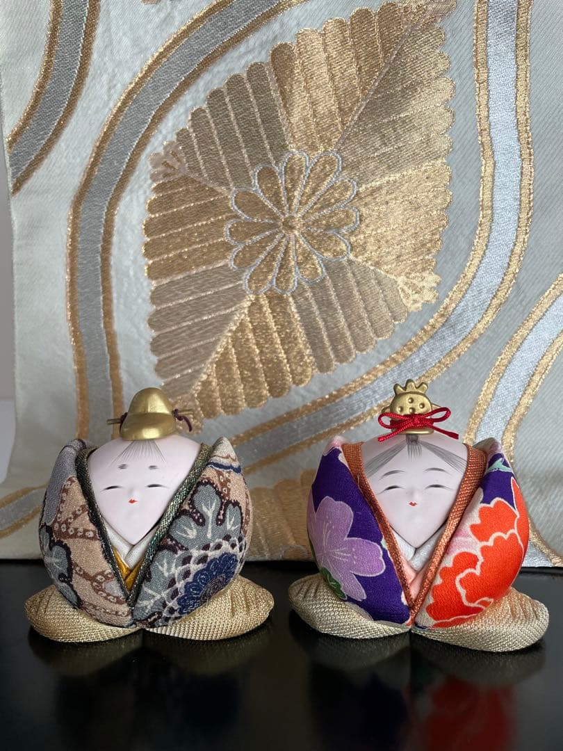 ハンドメイド　木目込み人形　桃の語らいの雛人形