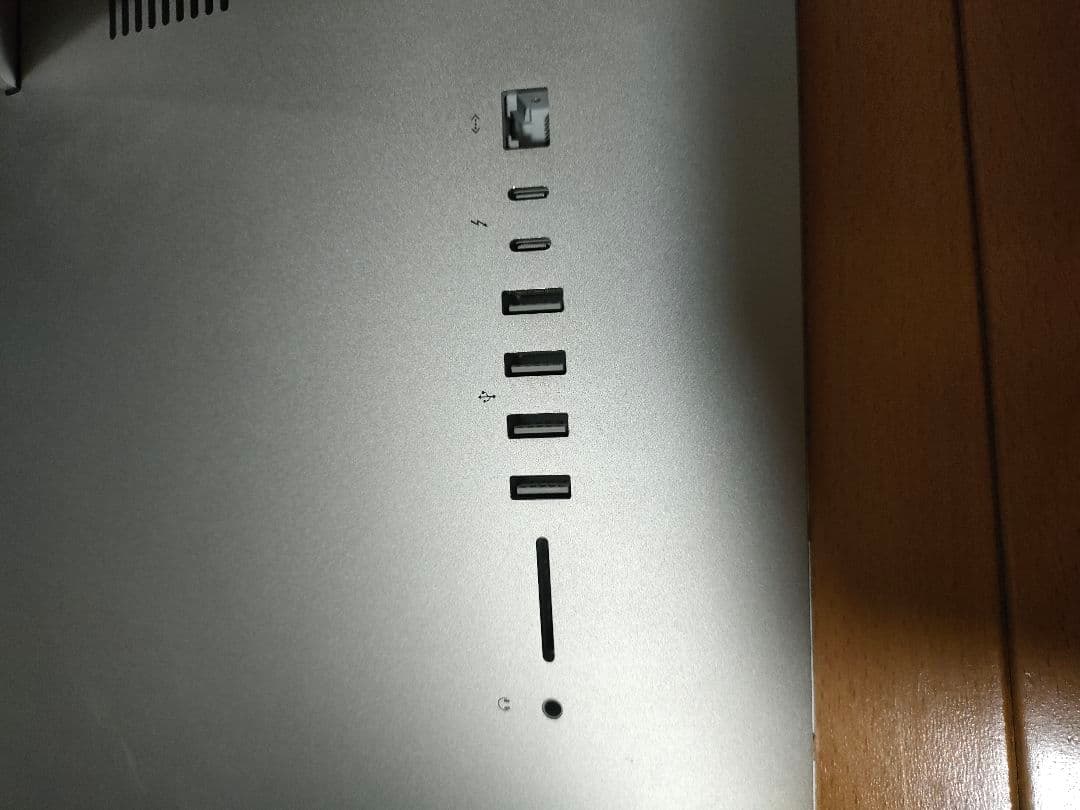 iMac 2116 21.5 メモリ32GB SSD約500gb.最強i7改造