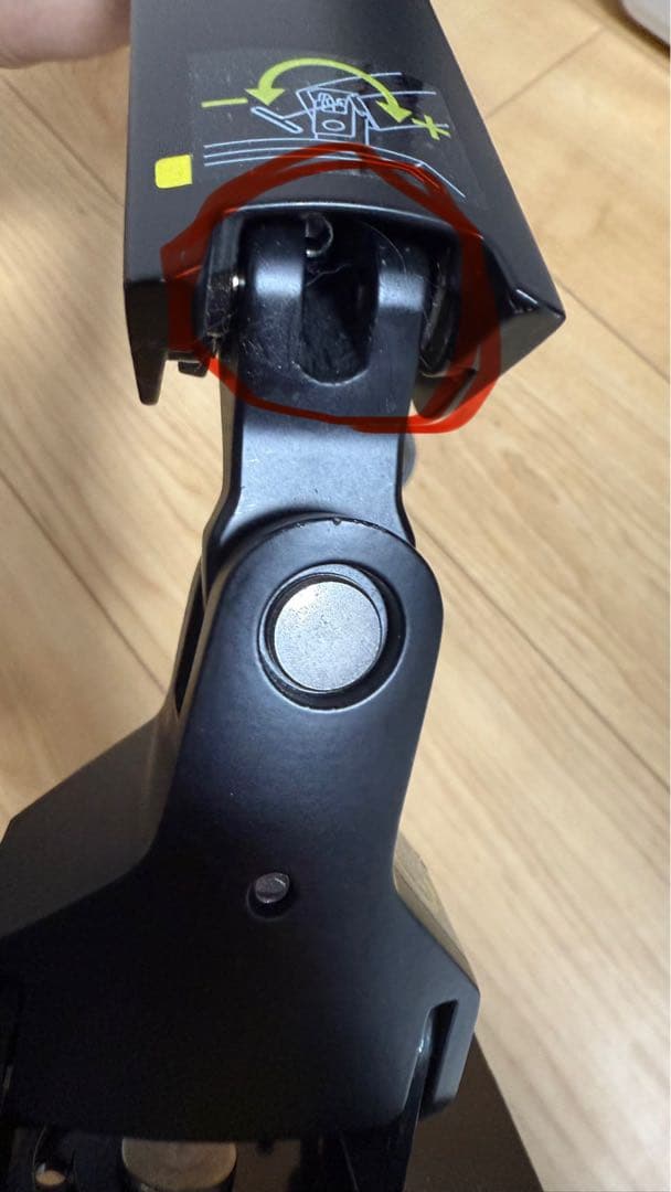 Amazonベーシック　ブラック モニターアーム 2個セット　エルゴトロン