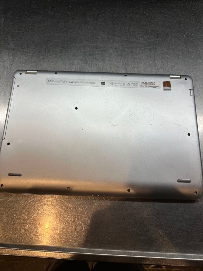 美品SONY VAIO シルバー ノートPC Windows8.1