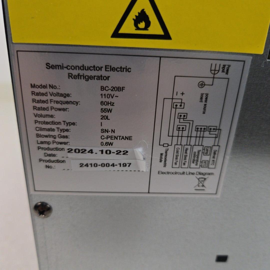 ゲーミング冷蔵庫 20L LED内蔵 リモコン・鍵付 小型 ALG　アローン