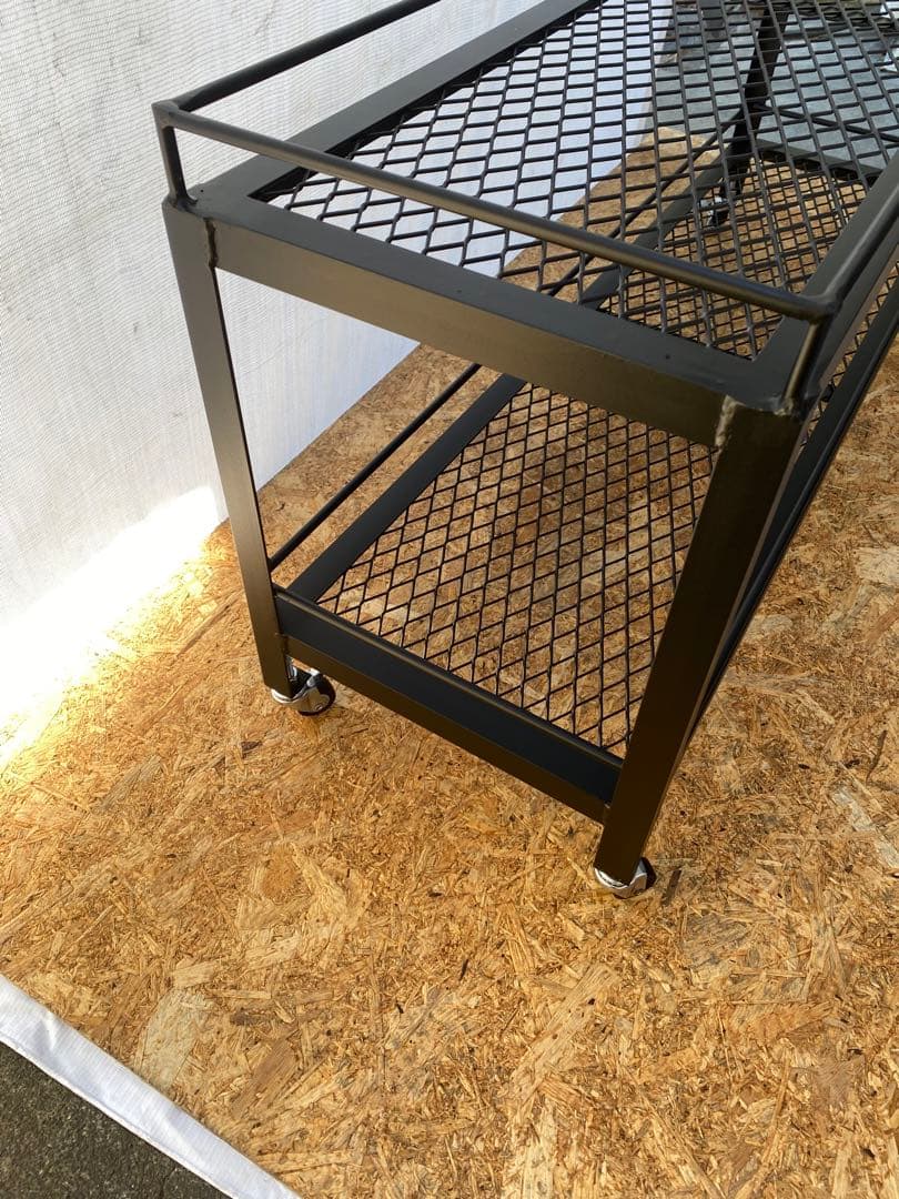 アイアンシェルフ　アイアン家具　植物棚　植物　アガベ　棚　インダストリアル