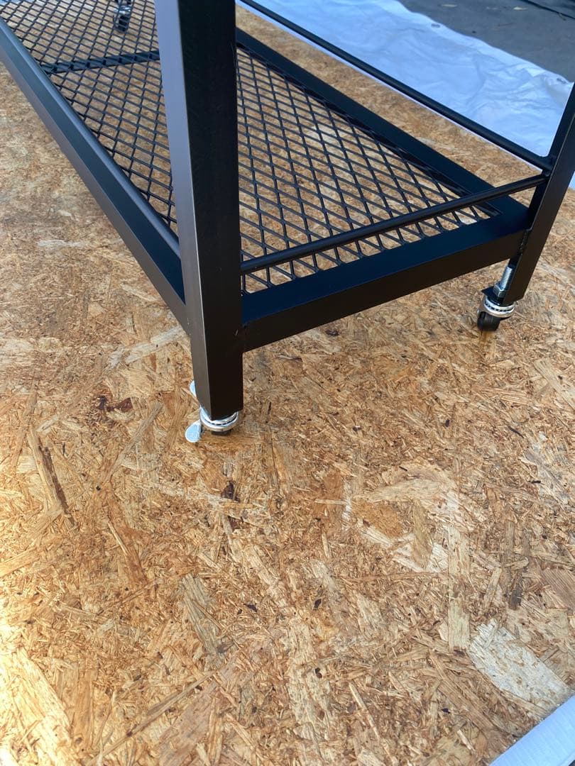 アイアンシェルフ　アイアン家具　植物棚　植物　アガベ　棚　インダストリアル