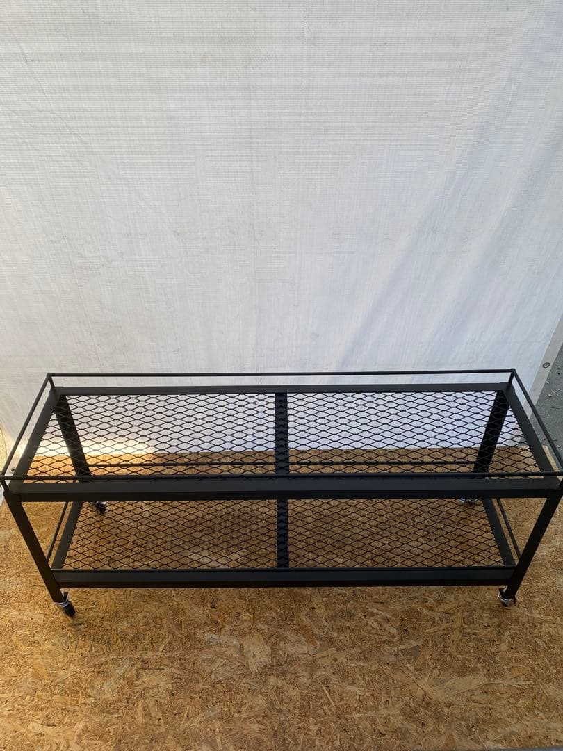 アイアンシェルフ　アイアン家具　植物棚　植物　アガベ　棚　インダストリアル