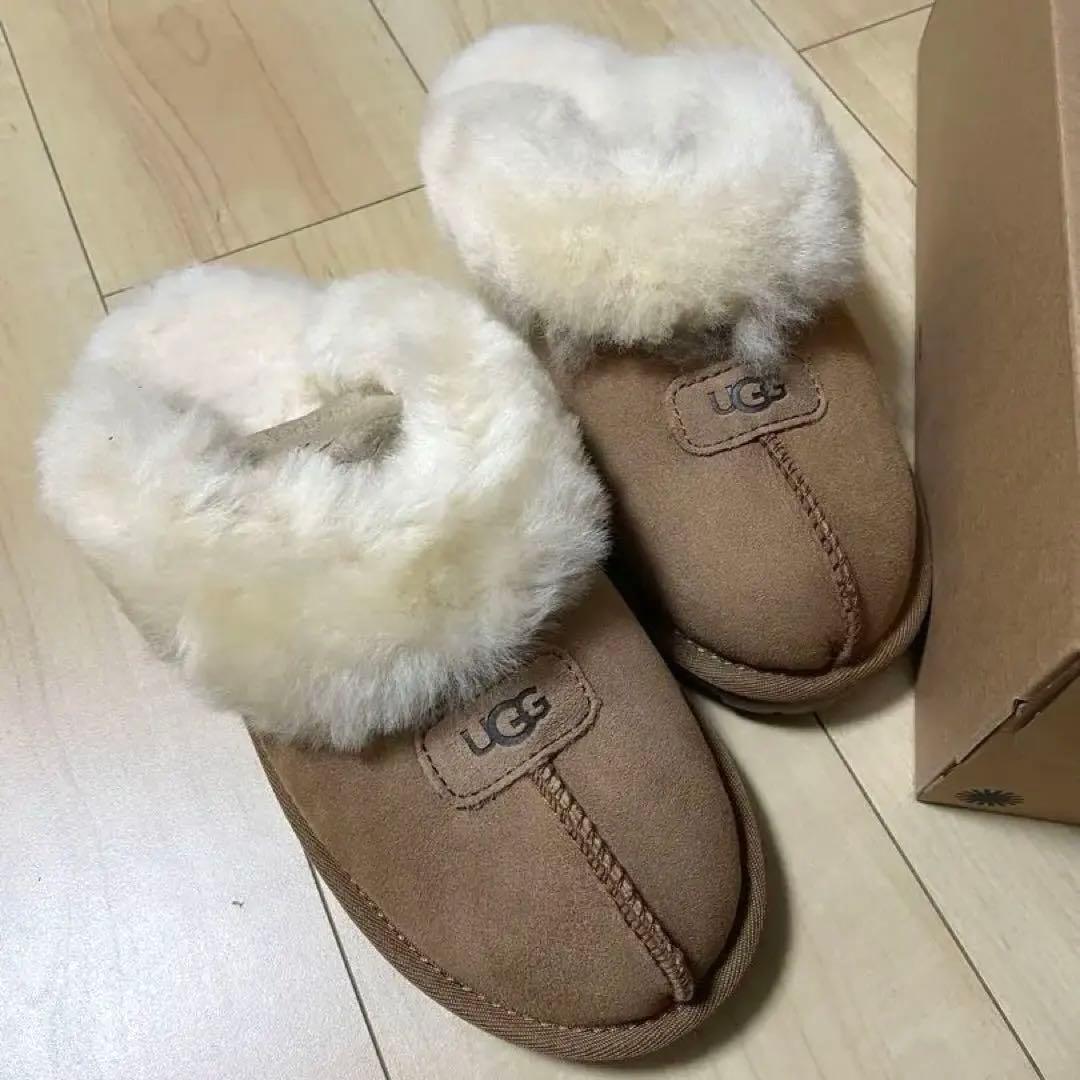 UGG コケット　ムートンスリッポン　ムートンブーツ　チェスナット