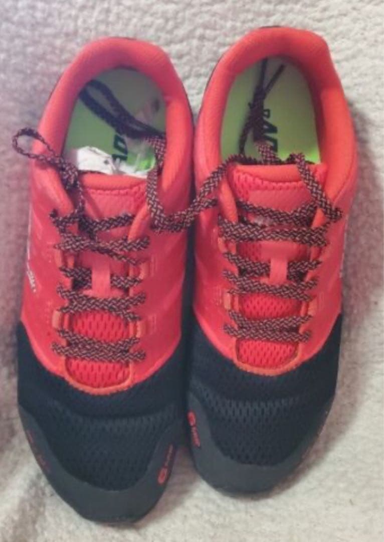 inov8 イノヴェイト　トレーニングシューズ　bare-xf inov-8