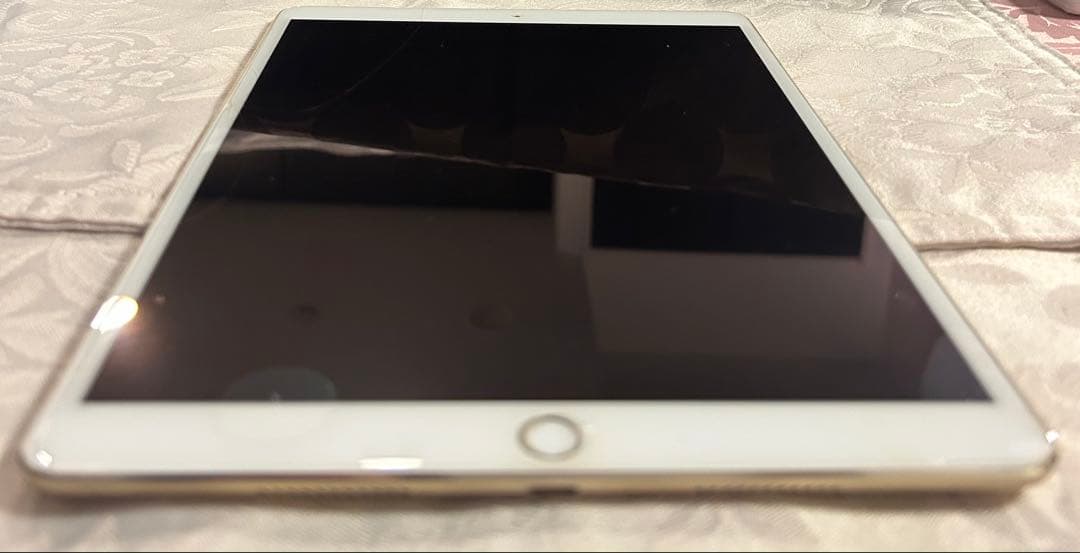 iPad Pro 10.5インチ（第1世代） 64GB／ゴールド