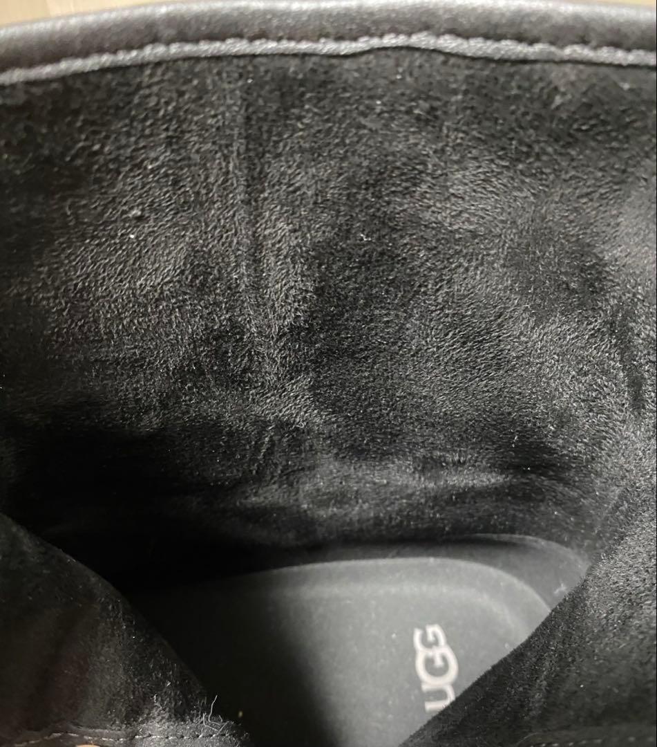UGG ブラックレザー