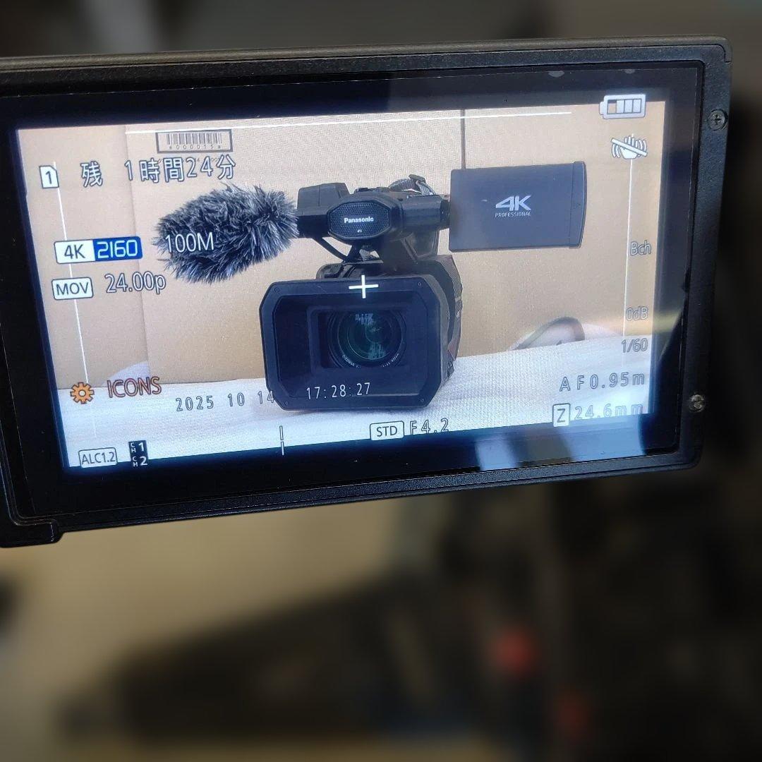 PANASONIC AG-DVX200 4K 業務用ビデオカメラ 本体のみ