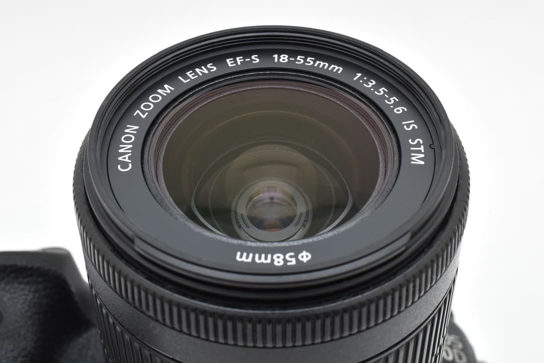 ほぼ未使用 Canon EOS 70D Wi-Fi搭載 キャノン #8934