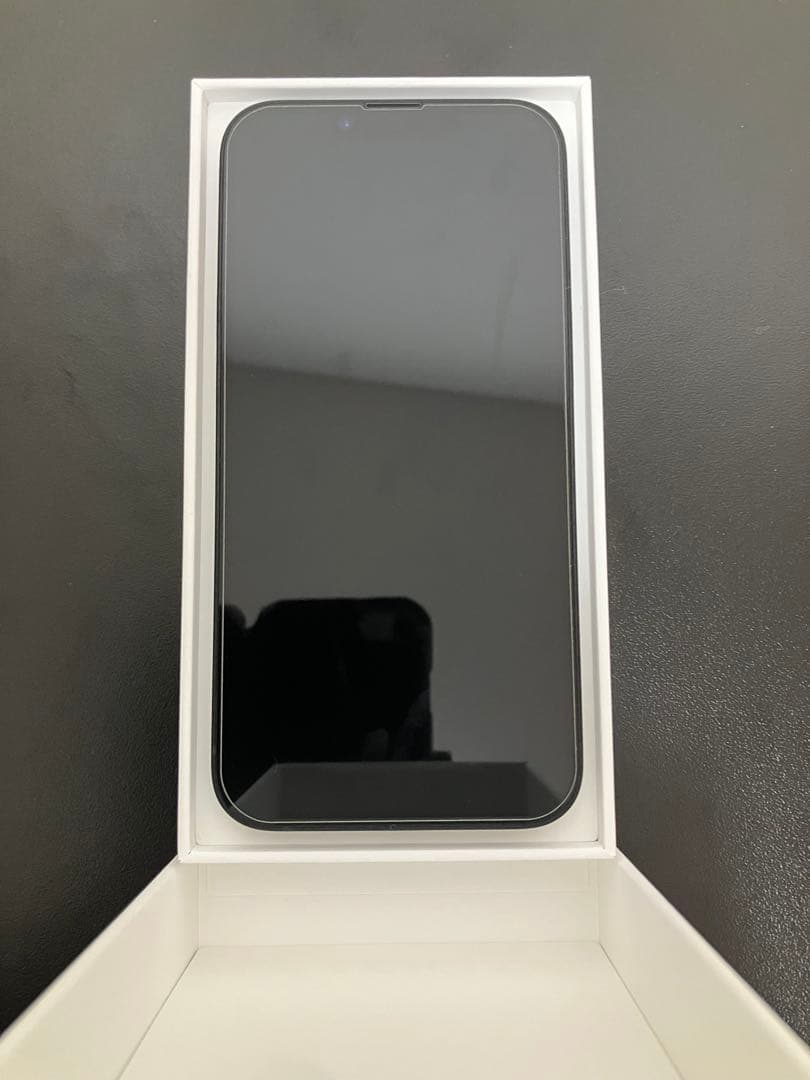 スマートフォン本体 Apple iPhone 16e 256GB