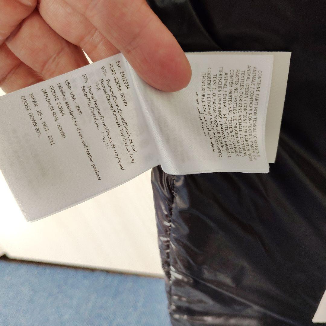 Moncler ブラック ダウンベスト サイズ2