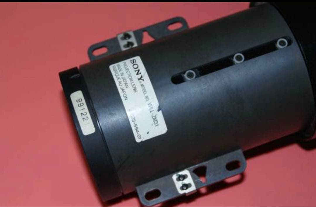 SONY VPL-FX52 FX51等用短焦点ズームレンズ　VPLL-ZM31