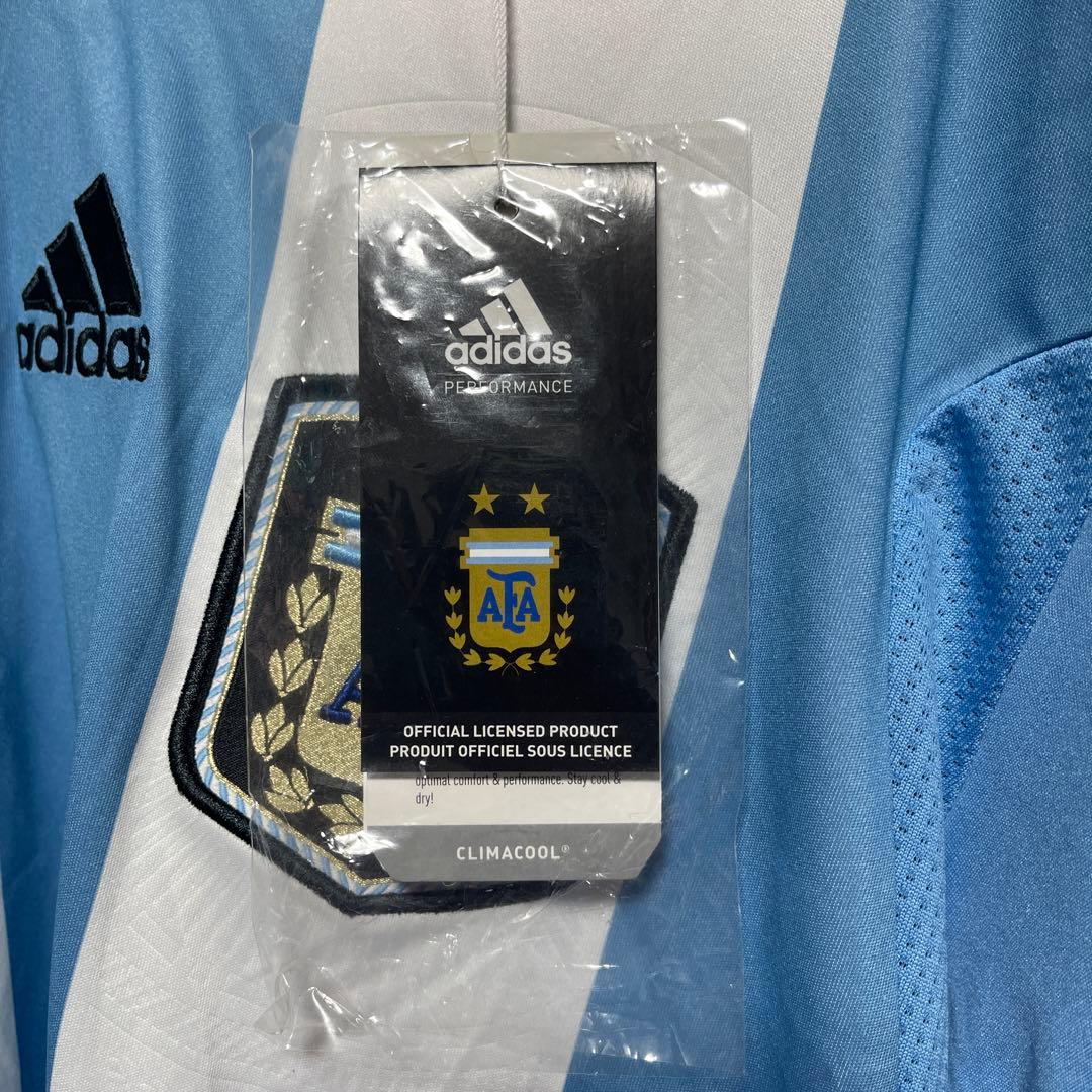 新品タグ付き adidas アルゼンチン代表 2011 アグエロ　ユニフォーム