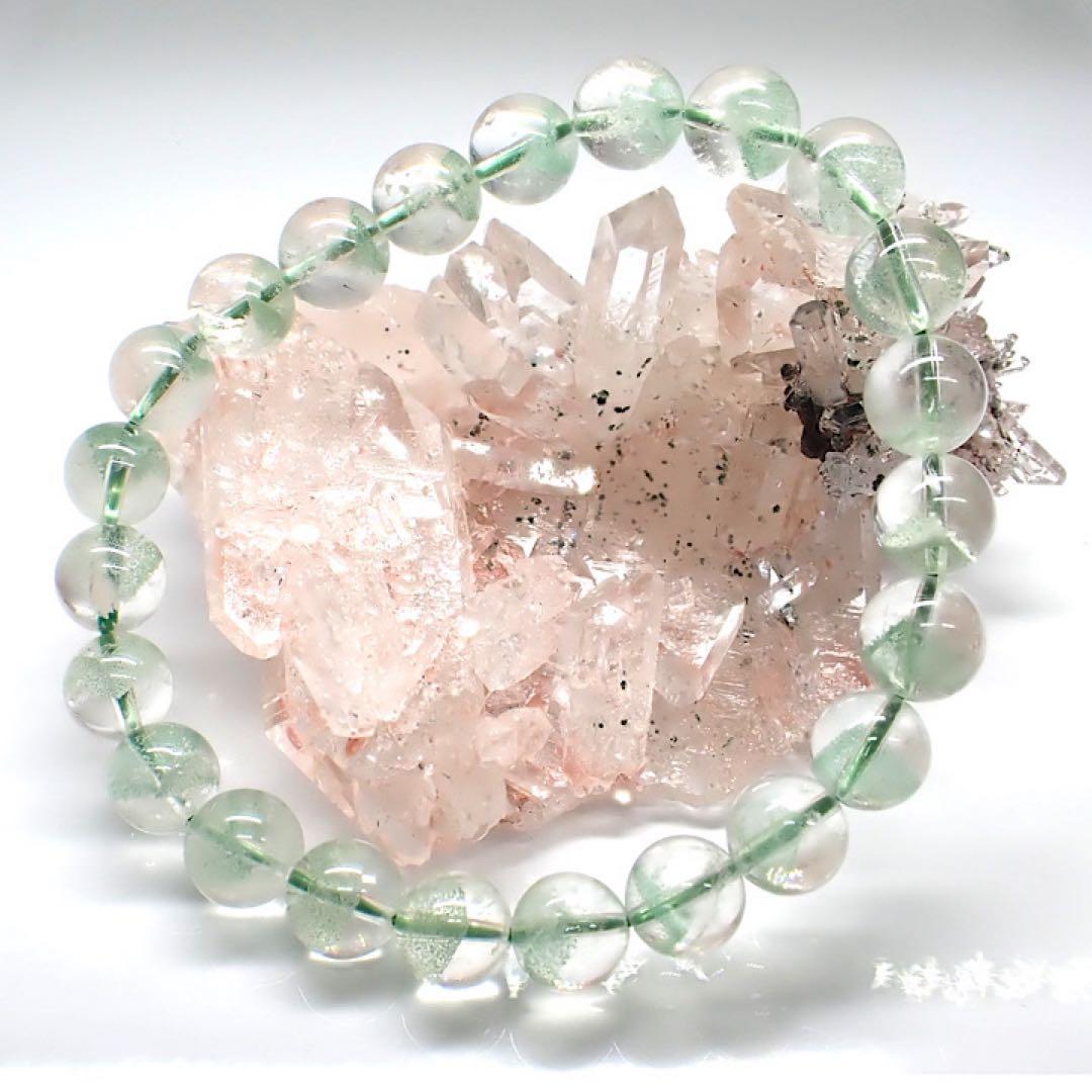 【マダガスカル産】フックサイトインクォーツ(グリーンファントム)