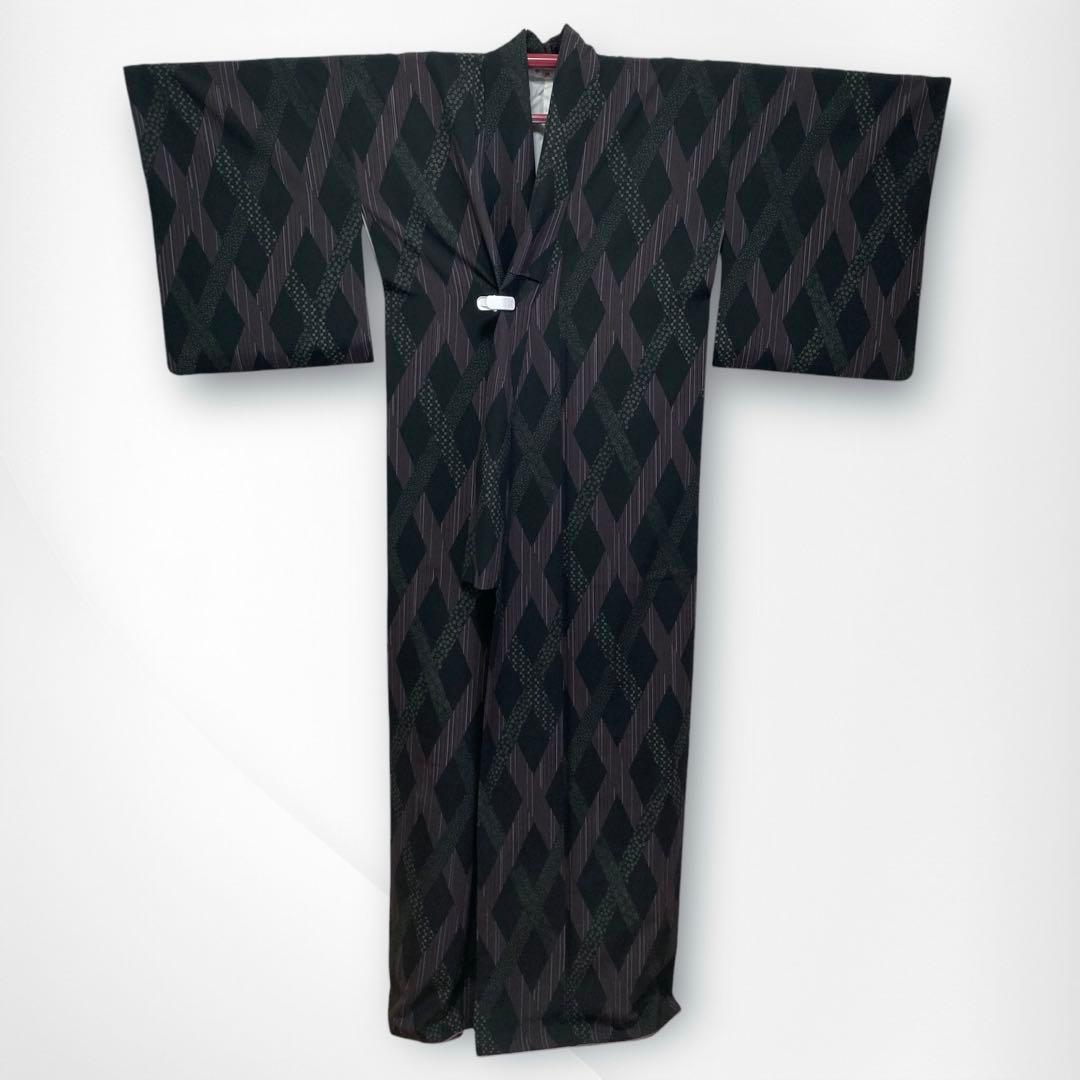 【美品✨】東レシルック　さんび　洗える着物　小紋　黒色　斜格子　大小あられ　H4