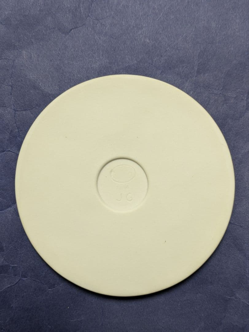 n*1様 マリー・アントワネット・セーヴルの肖像画のメダリオン陶器製 女王の横顔