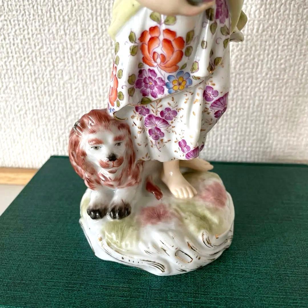 ＊G.Richard＊女王とライオン＊高さ２０cm・