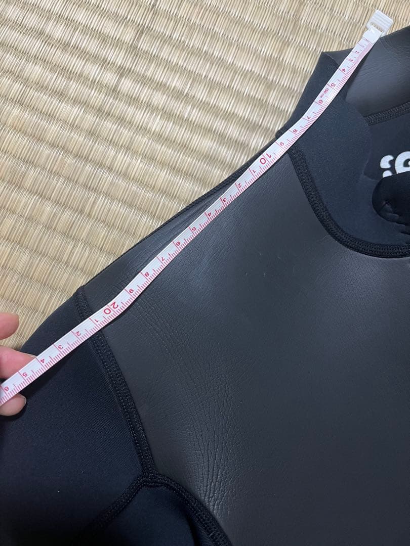 【Innerrelm】Happy Rider Crop Vest 女性用タッパー