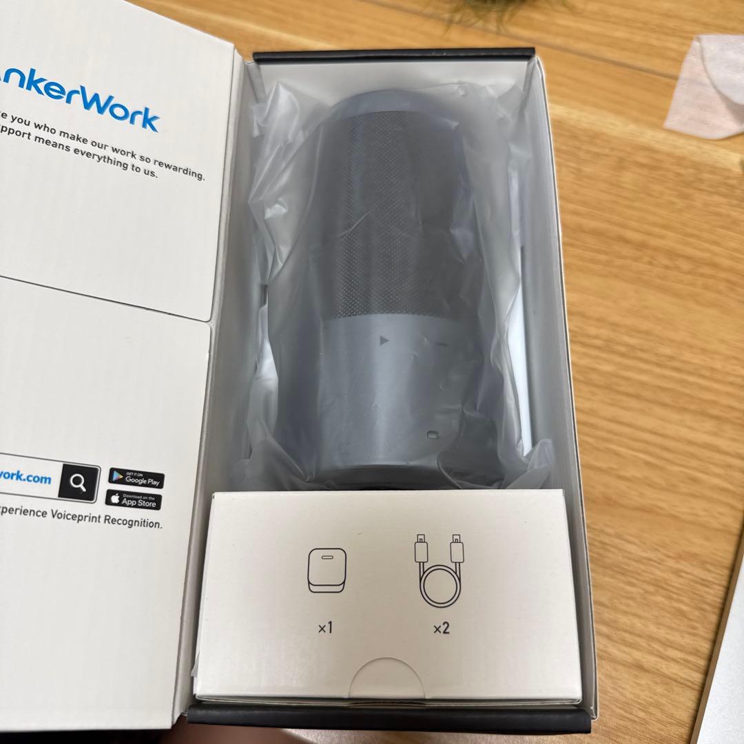 AnkerWork S600 Speakerphone Qi充電対応