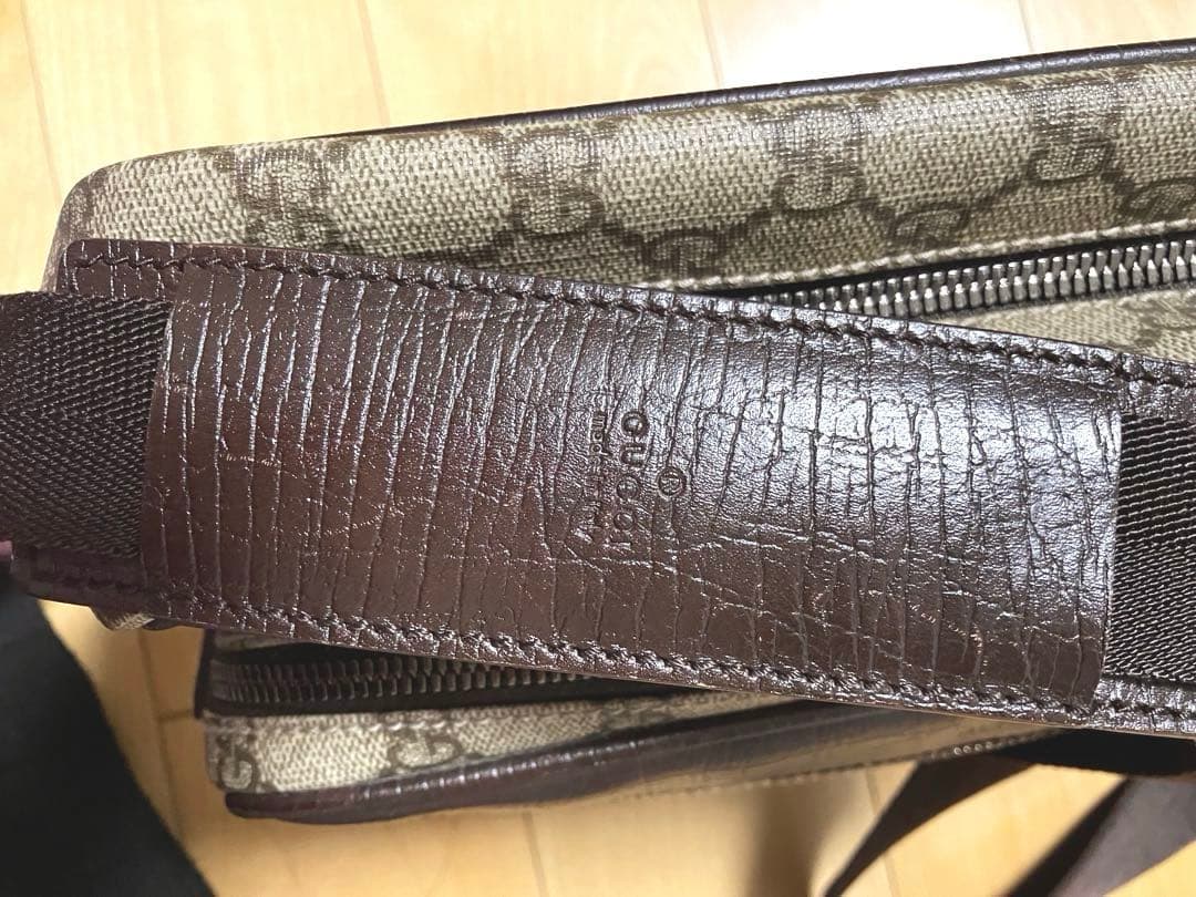 グッチ メッセンジャー ショルダーバッグ GGスプリーム 114531