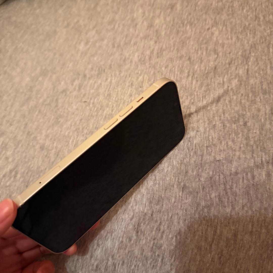 Apple iPhone 13 本体 充電コード・箱付き