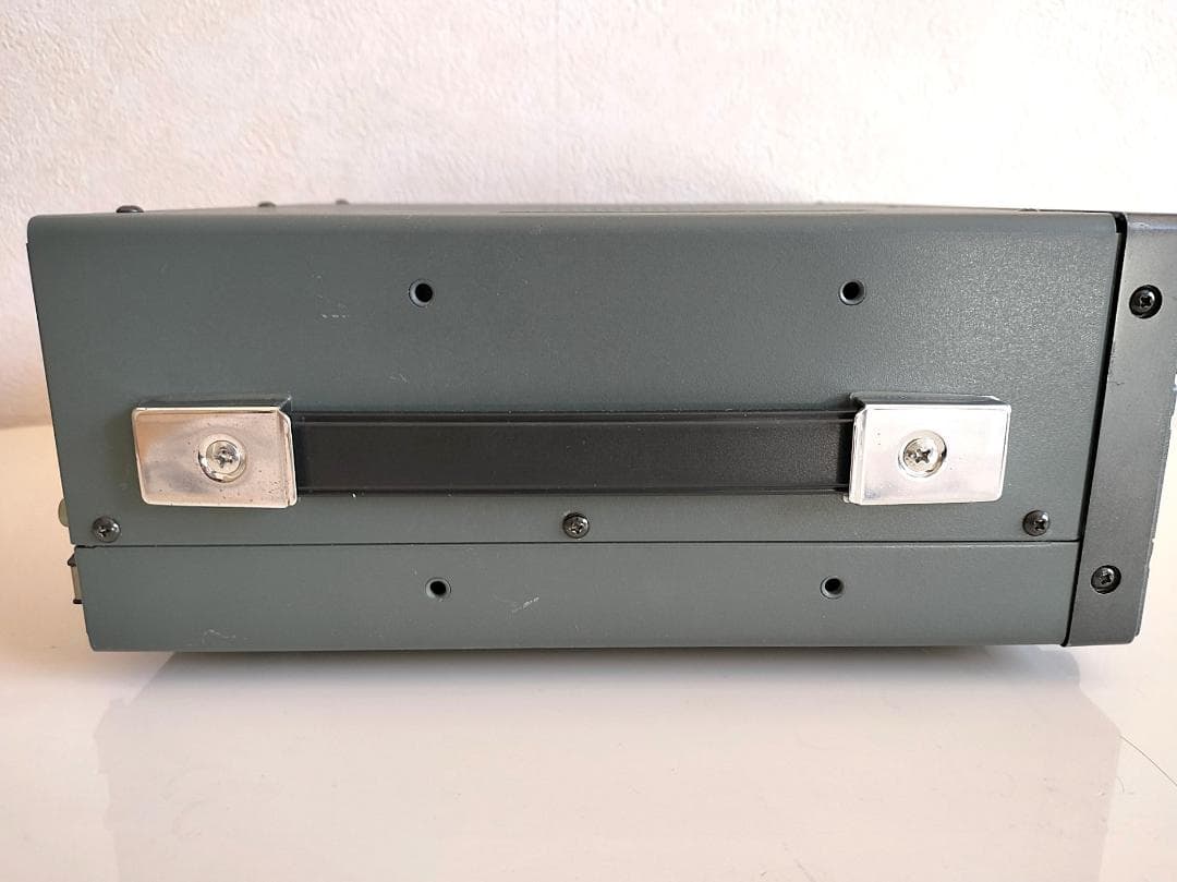 ICOM IC-R7000 広帯域受信機 動作品