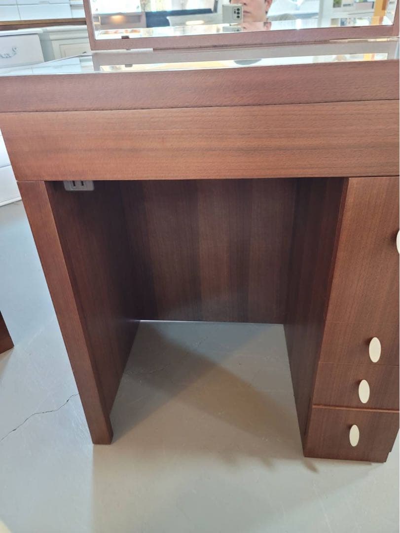 丸藤　ドレッサーセット　専用のチェア付き