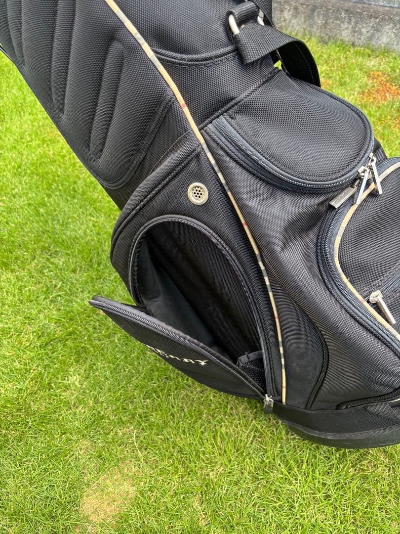 希少☆ バーバリー BURBERRY キャディバッグ ゴルフ 黒 ノバチェック