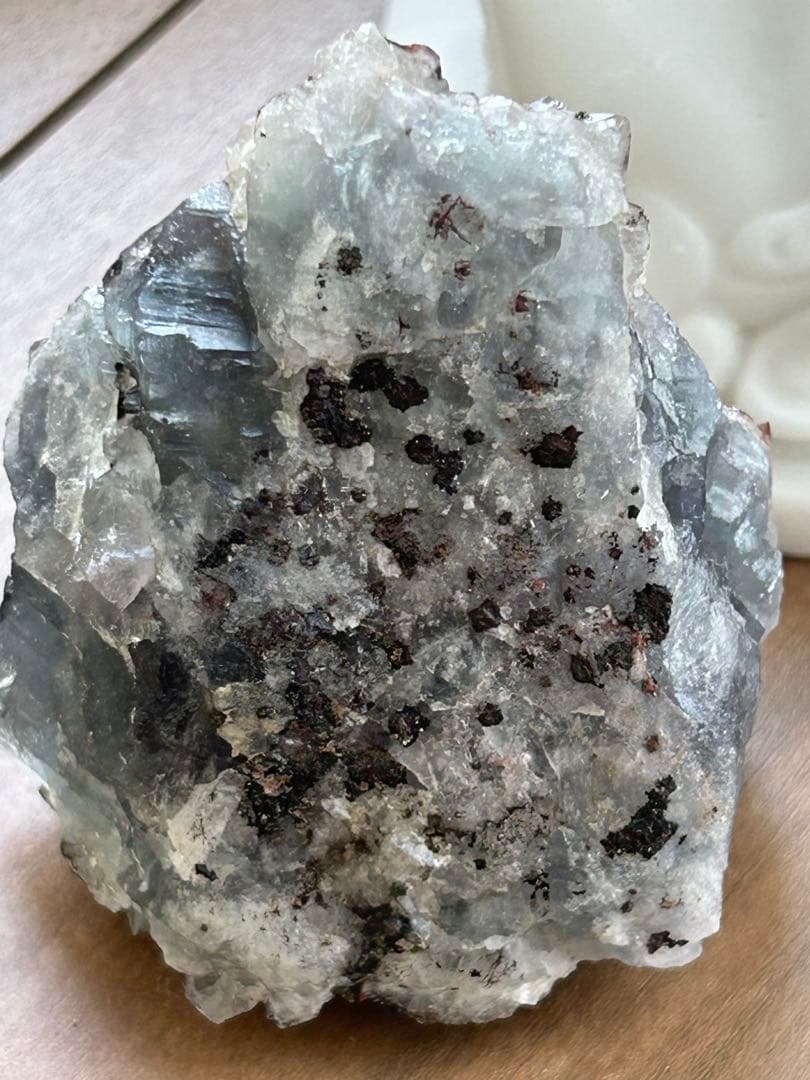 モロッコ産 ブルーフローライト × レッドクォーツパイライト共生 原石