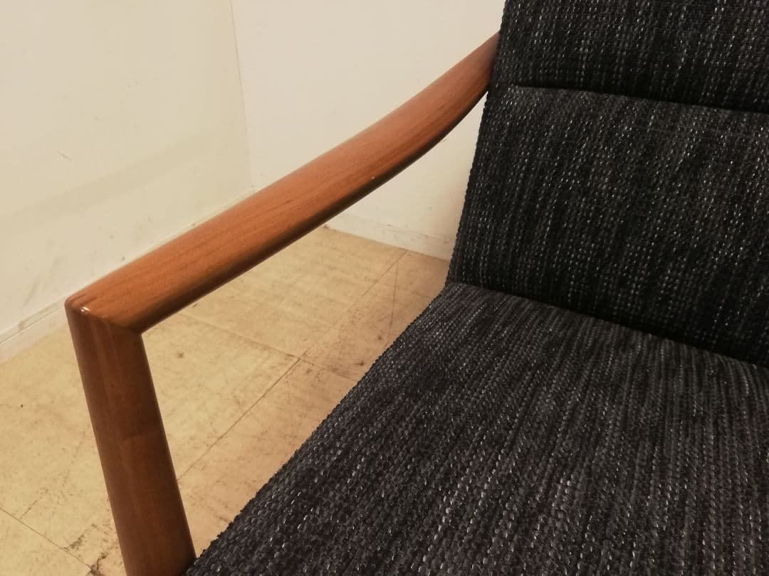 モデルルーム展示品 ACTUS 日進木工 現行モデル フォルムス ラウンジソファ