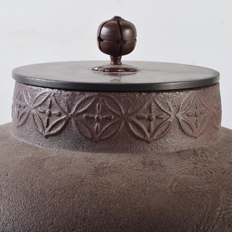 茶道具　人間国宝　釜師　高橋敬典作　唐松地紋　甑口窯　共布共箱　V　R8702B