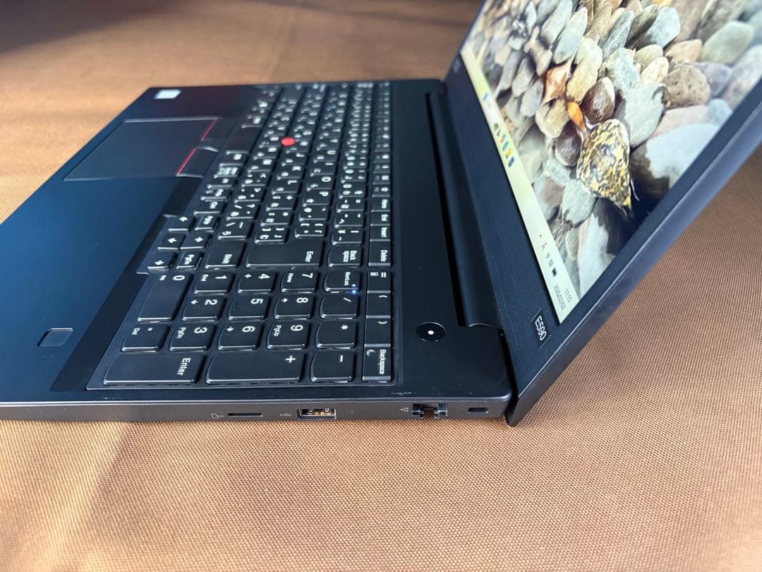 美品 ThinkPad e590 第8世代 i5 メモリ8GB SSD256GB