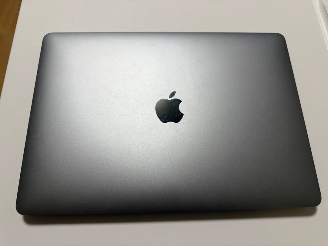 MacBook本体 Raden Alvin