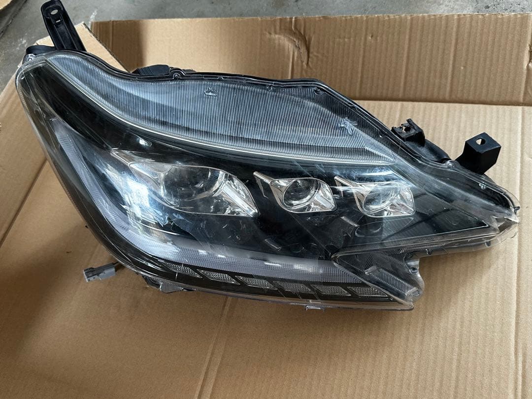 マークx grx130 ヘッドライト 中期後期