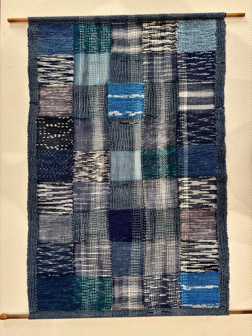 藍染、裂き布のタペストリー