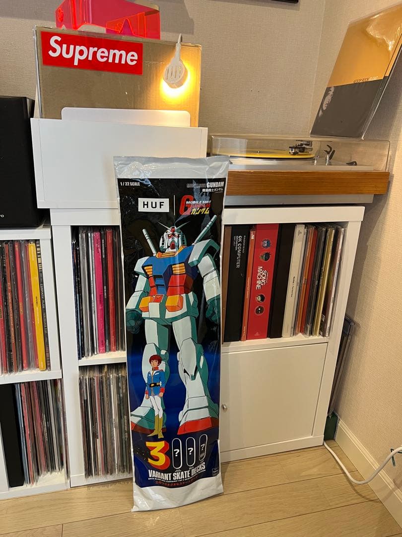 HUF x ガンダムコラボ スケートボードデッキ [？？？]