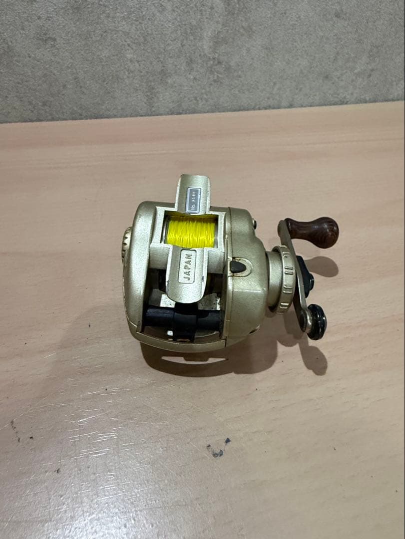 リール Daiwa tournament chinu jacker