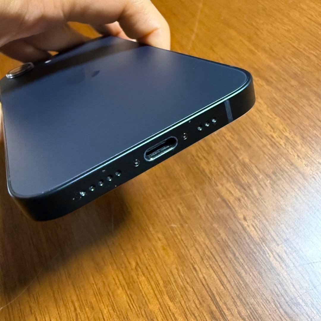 iPhone16e 512gb アメリカ 海外版　SIMフリー　eSIM専用