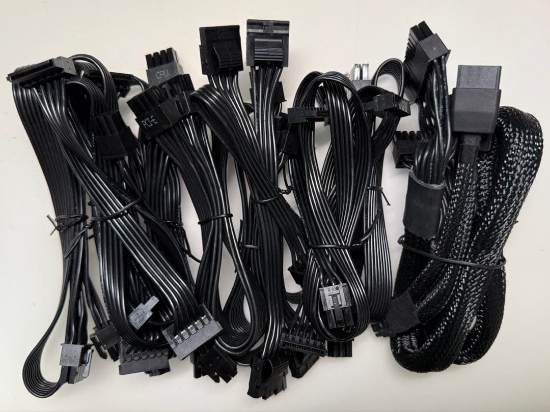 電源ユニット Fractal Design Ion+ 2 Platinum 860W