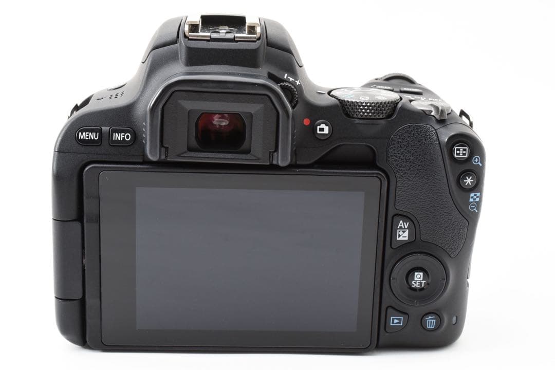 デジタル一眼レフカメラ/canon kiss x9望遠レンズセット