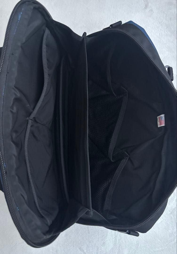 【中古•美品】ブリーフィング NEO B4 LINER 2way