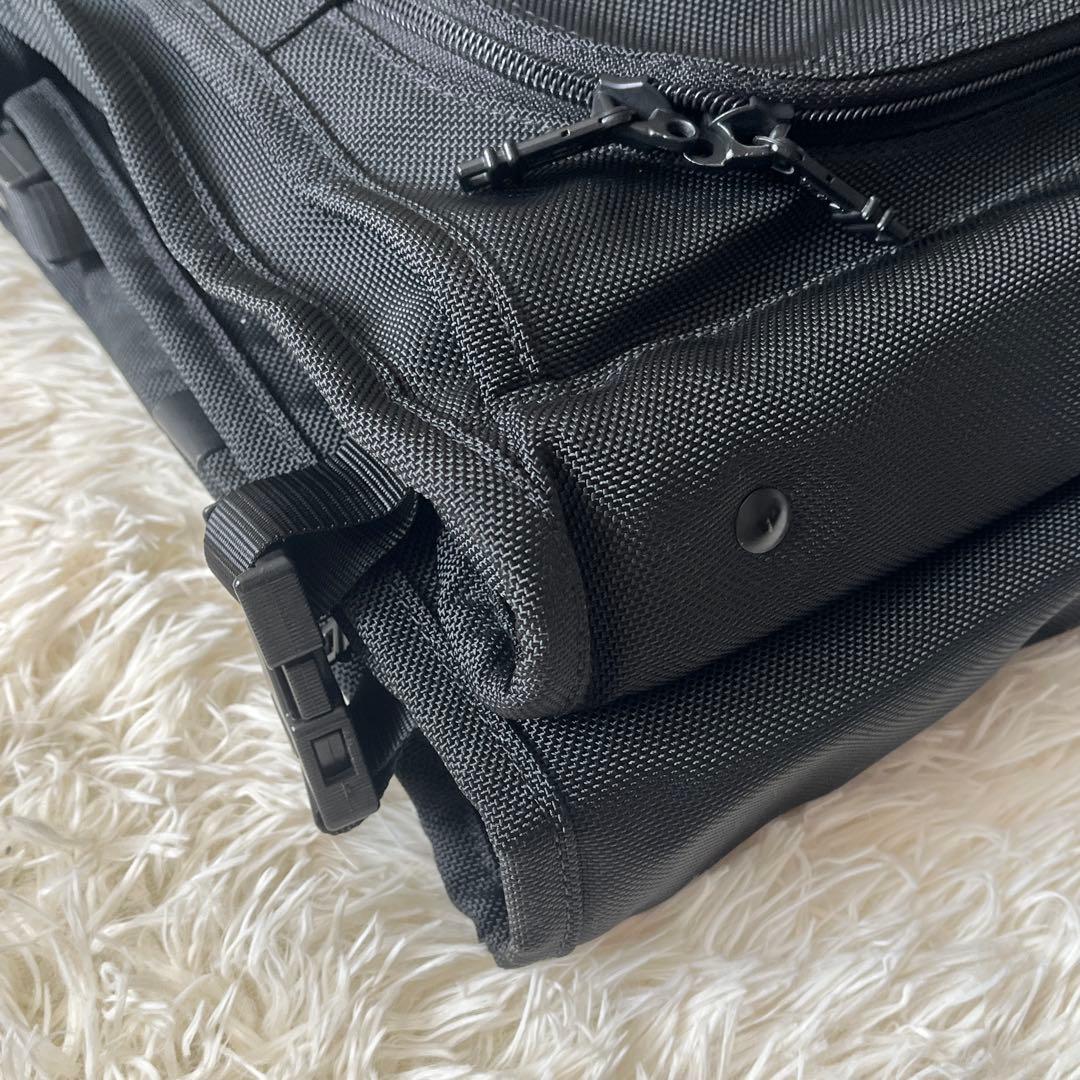 未使用品✨TUMI トゥミ　ガーメントバッグ　ナイロン　234D3 ブラック