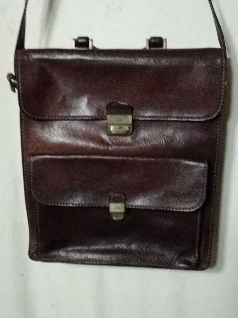 Pelletteria ll Ponte ショルダーバッグイタリア製