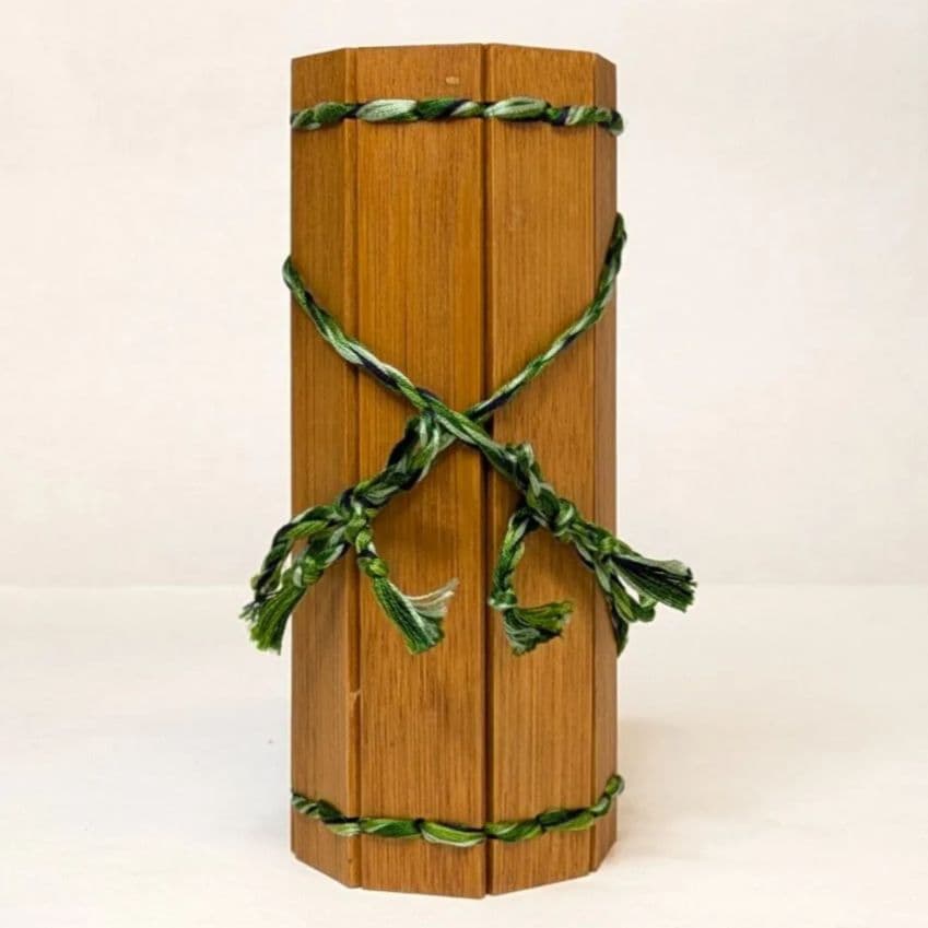 【フォロー割・新品】 竹簡　般若心経　約47cm×約18cm　漢文　浮彫り　竹