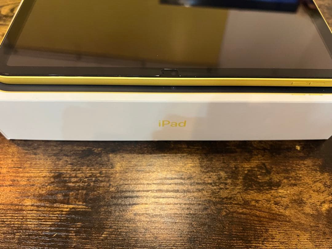 《美品》iPad (第10世代) 10.9インチ　64GB