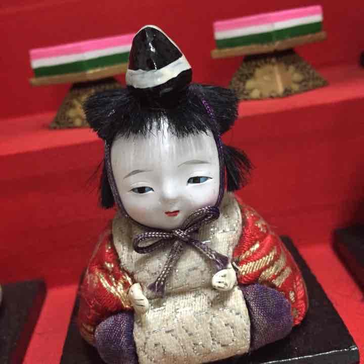 古いタイプの小さな豆雛です。お値下げいたします。